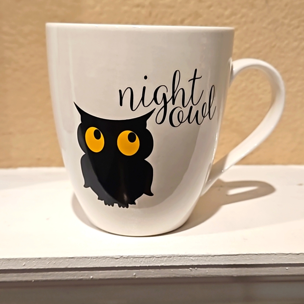 Pfaltzgraff Collectible Large Porcelain Owl Mug